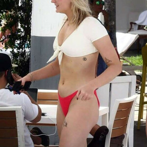 Nude Celebrity Picture Sophie Turner 107 pic