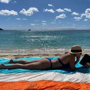 Stephen & Cassandra Amell Enjoy a Day on the Beach in St. Barts (14 Photos) - Leaked Nudes