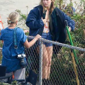 Celebrity Leaked Nude Photo Suki Waterhouse 006 pic
