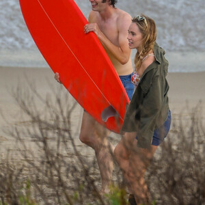 Hot Naked Celeb Suki Waterhouse 031 pic