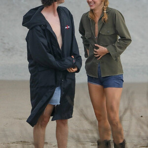 Nude Celeb Suki Waterhouse 039 pic