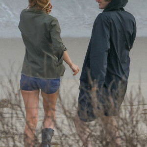 Leaked Suki Waterhouse 052 pic