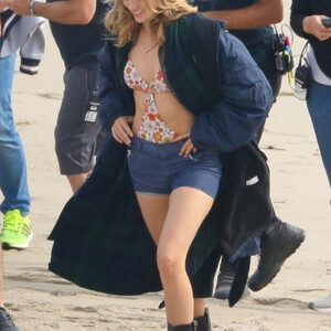 Leaked Celebrity Pic Suki Waterhouse 068 pic