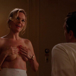 Naked Celebrity Sunny Mabrey 016 pic
