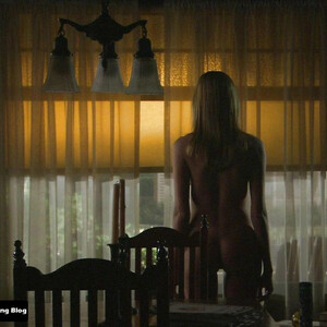 Free nude Celebrity Sunny Mabrey 003 pic