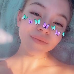 Sydney Sweeney Gives a Good Mood and Her Boobs (4 Pics + GIF) – Leaked Nudes