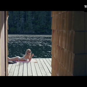 Nude Celeb Sydney Sweeney 076 pic