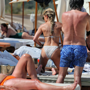 Hot Naked Celeb Sylvie Meis 003 pic