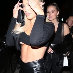Tammy Hembrow Nearly Suffers Wardrobe Malfunction in West Hollywood (22 Photos) – Leaked Nudes