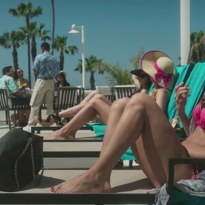Newest Celebrity Nude Tania Raymonde 012 pic