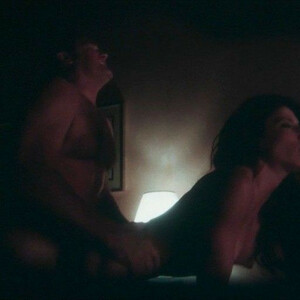 nude celebrities Tania Raymonde 028 pic