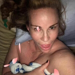 Best Celebrity Nude Tawny Kitaen 020 pic