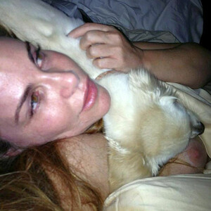 Celeb Nude Tawny Kitaen 021 pic