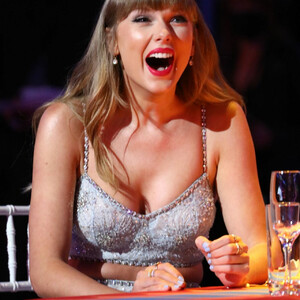 Taylor Swift Stuns at The BRIT Awards 2021 (135 Photos) – Leaked Nudes