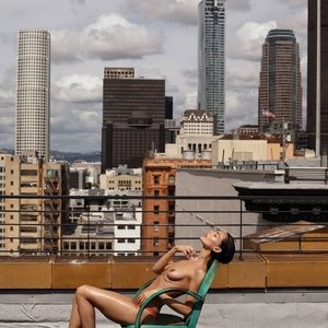 Naked celebrity picture Teela LaRoux 030 pic