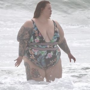Leaked Celebrity Pic Tess Holliday 002 pic