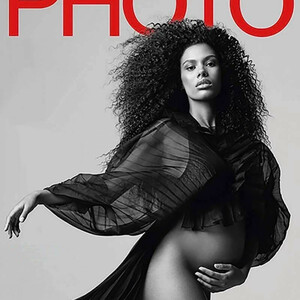Real Celebrity Nude Tina Kunakey 031 pic
