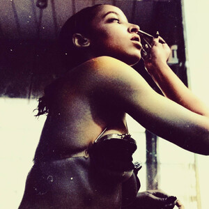 Naked Celebrity Pic Tinashe 006 pic