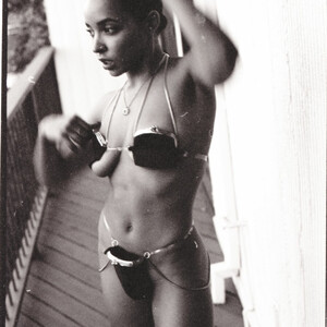 Best Celebrity Nude Tinashe 019 pic