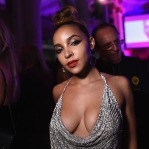 Tinashe Sexy (10 Photos) - Leaked Nudes