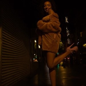 Celeb Nude Tinashe 075 pic