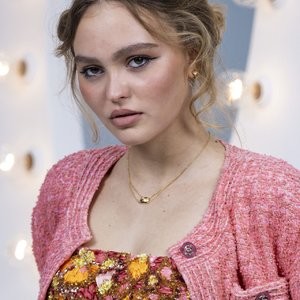 Naked celebrity picture Lily-Rose Depp 016 pic