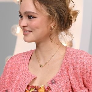 Nude Celeb Pic Lily-Rose Depp 040 pic