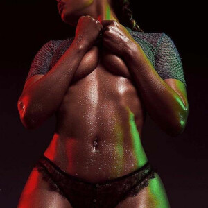 Free nude Celebrity Tommie Lee 013 pic
