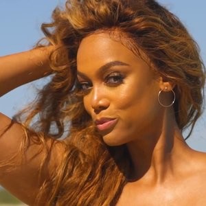 Nude Celebrity Picture Tyra Banks 059 pic