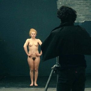ValÃ©rie Mairesse Nude – L’une chante, l’autre pas (4 Pics + GIF & Video) - Leaked Nudes