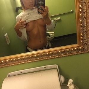 Celebrity Leaked Nude Photo Valerie Pac 025 pic