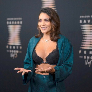 Newest Celebrity Nude Vanessa Hudgens 026 pic