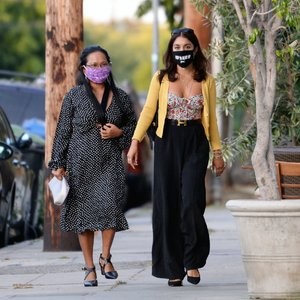 Vanessa Hudgens is Pictured Out With Her Mom in LA (31 Photos) - Leaked Nudes