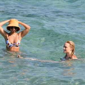 Celebrity Nude Pic Vanessa Hudgens 010 pic