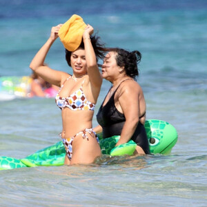 Celebrity Nude Pic Vanessa Hudgens 043 pic