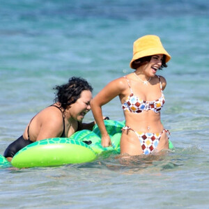 Real Celebrity Nude Vanessa Hudgens 068 pic