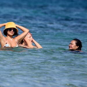 Free Nude Celeb Vanessa Hudgens 077 pic