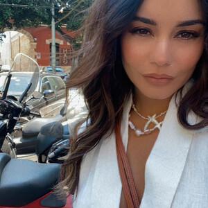 Newest Celebrity Nude Vanessa Hudgens 009 pic