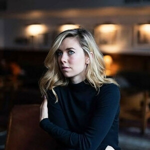 celeb nude Vanessa Kirby 046 pic