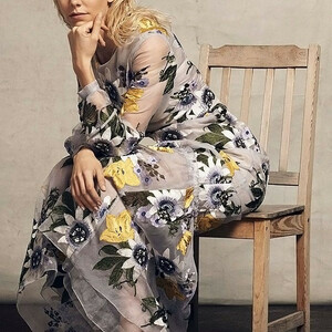 Naked Celebrity Vanessa Kirby 058 pic