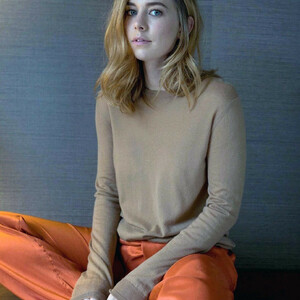 Free Nude Celeb Vanessa Kirby 116 pic