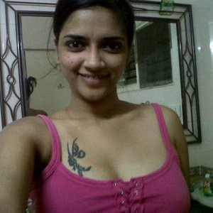 Celebrity Naked Vasundhara Kashyap 005 pic