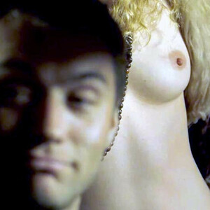 Nude Celeb Pic Vera Farmiga 020 pic