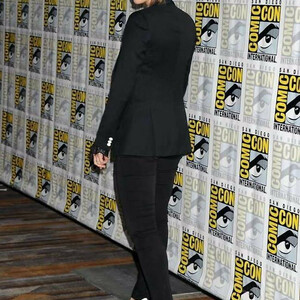 celeb nude Vera Farmiga 034 pic
