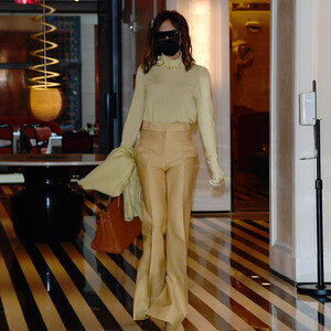 Celeb Nude Victoria Beckham 037 pic