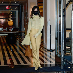 Naked celebrity picture Victoria Beckham 045 pic