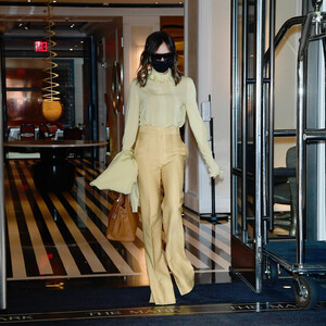 Free nude Celebrity Victoria Beckham 047 pic