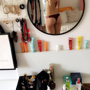 celeb nude Victoria Jancke 011 pic