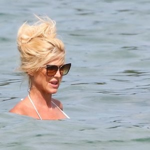 Nude Celebrity Picture Victoria Silvstedt 009 pic