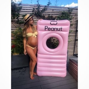 Leaked Celebrity Pic Vogue Williams 023 pic